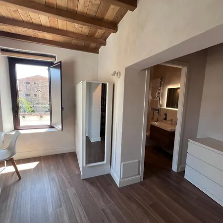 Easy Guest house *